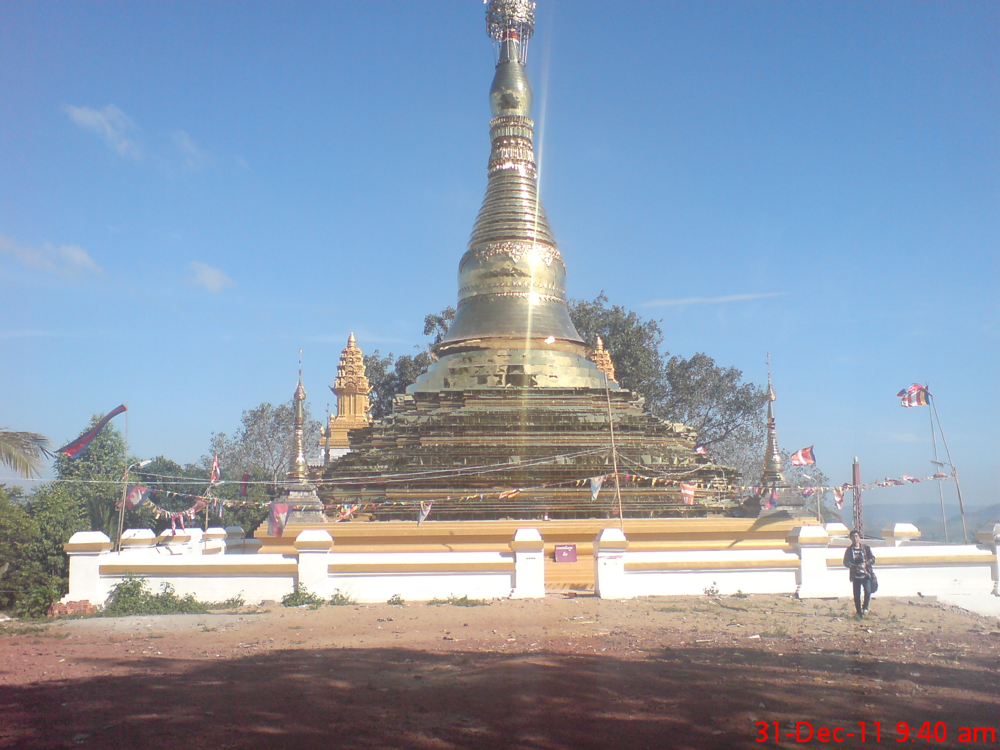 Pnom Yat -temple-cambodiandriver-kimsan driver-angkorwat-siemreap-cambodia