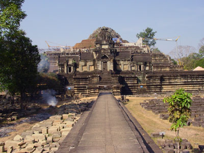 cambodiandriver.com tour +855 10 833 168/Baphon